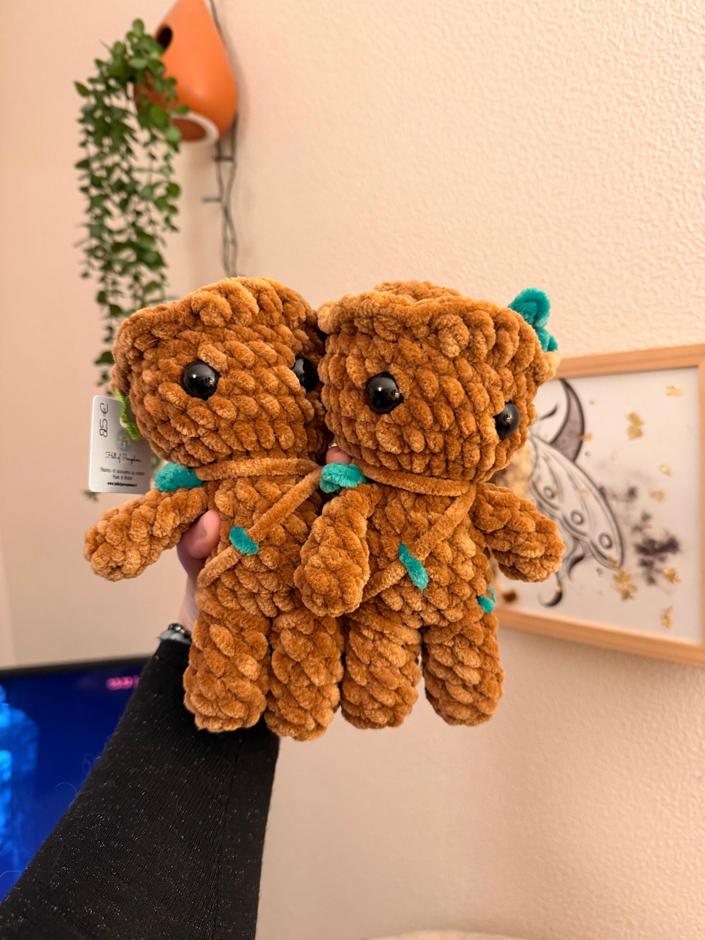 Peluche arbre Groot au crochet