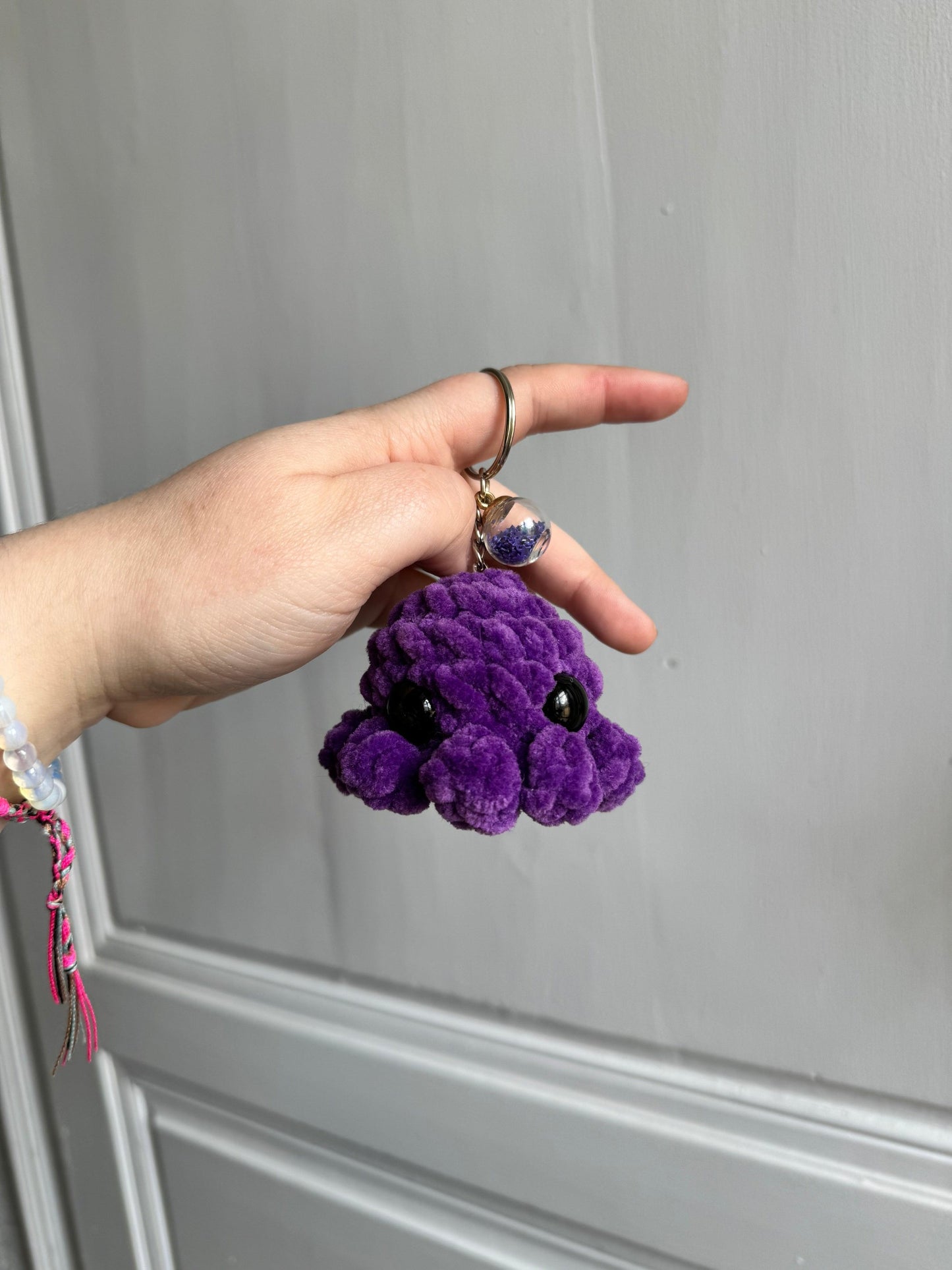 Porte-clés poulpe au crochet violet prune amigurumi fait main porte clés artisanal