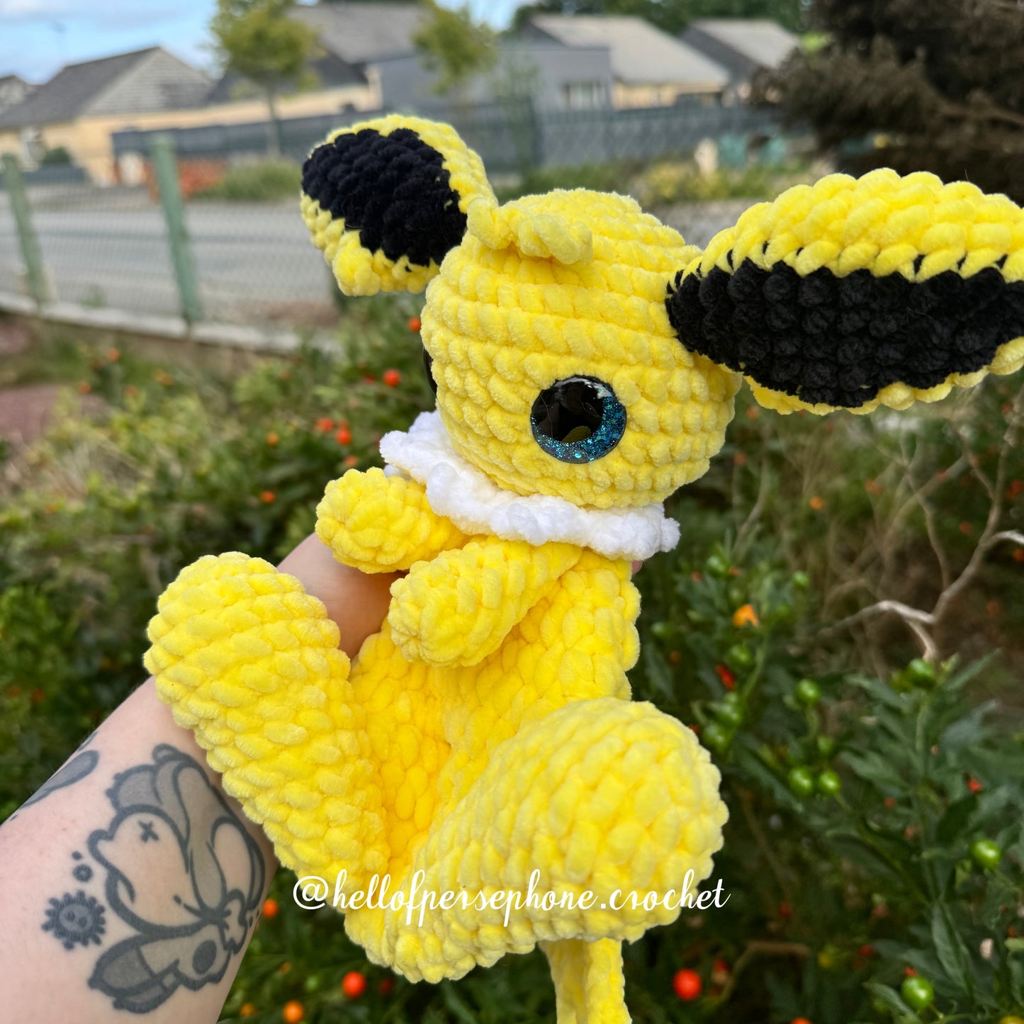 Voltali (Jolteon) Pokemon au crochet - Amigurumi fait main