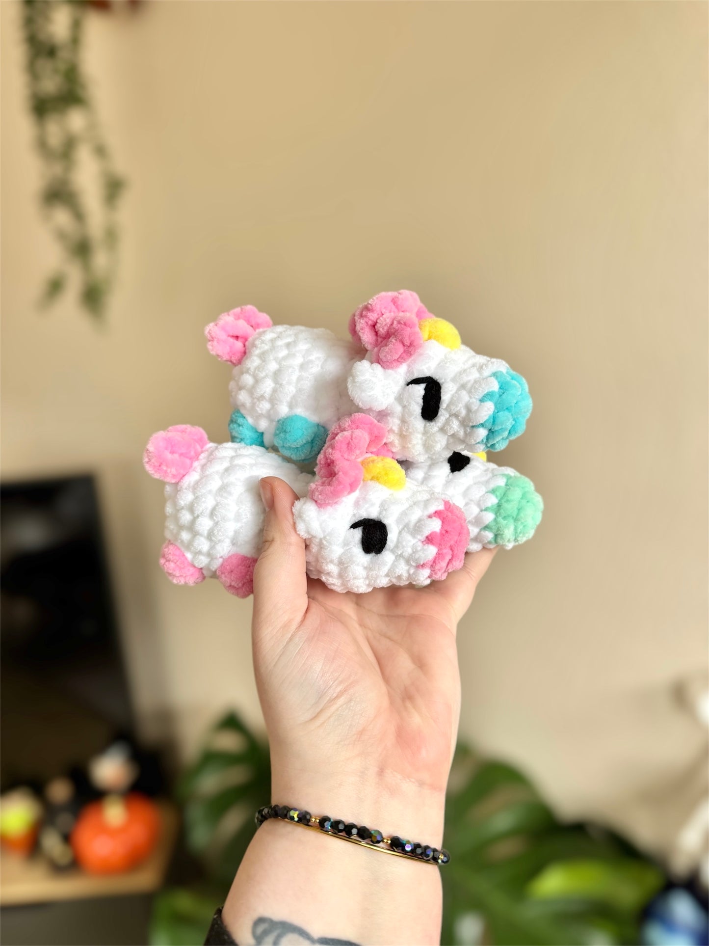 mini peluche licorne amigurumi au crochet personnalisable