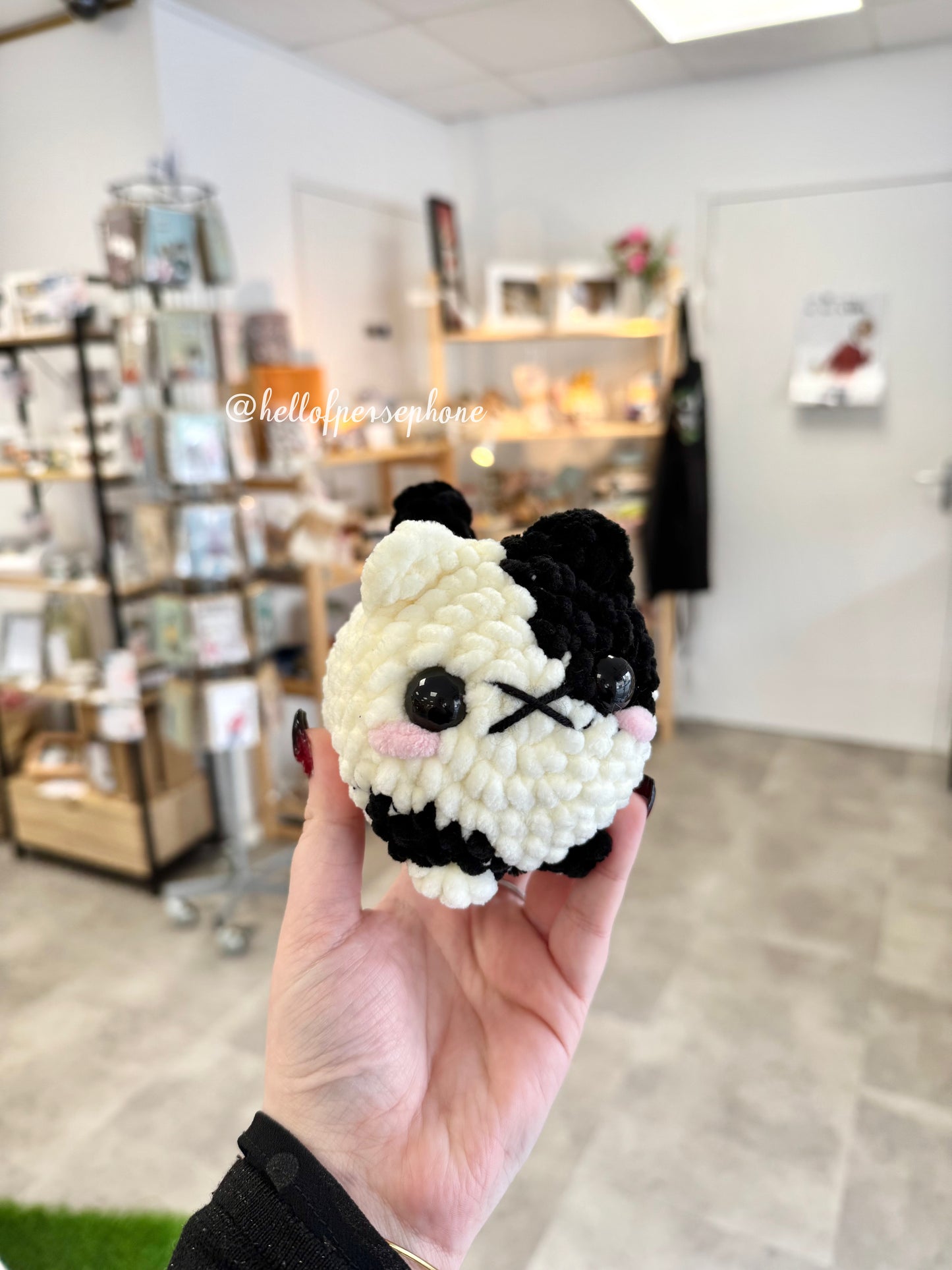 peluche crochet, peluche chat crochet, peluche chat personnalisable, amigurumi chat, peluche chat kawaii, cute cat crochet plushie