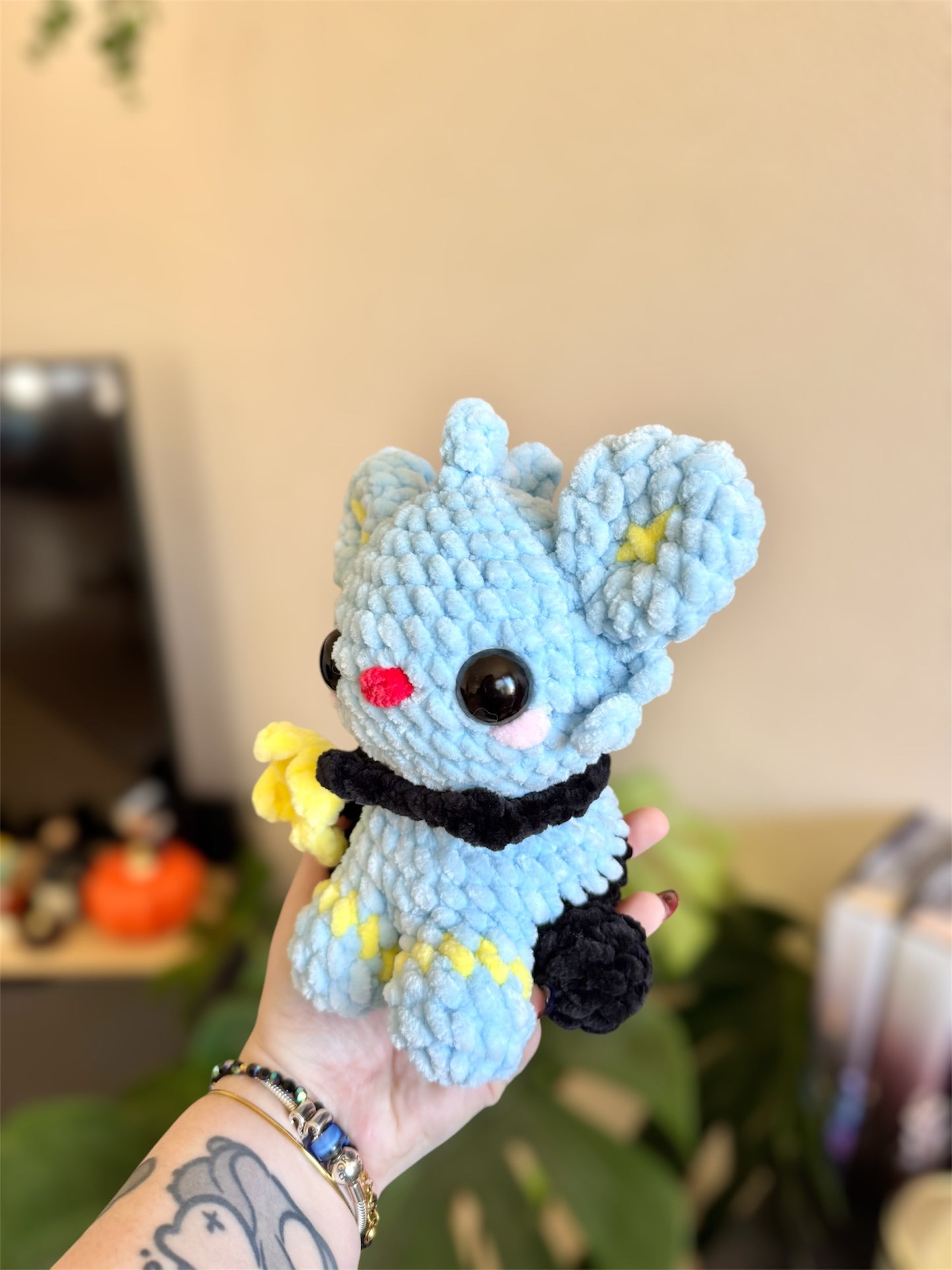 peluche crochet, peluche pokemon, peluche pokemon lixy crochet, peluche pokemon amigurumi, amigurumi pokemon lixy, peluche pokemon kawaii, cute pokemon shinx crochet plushie