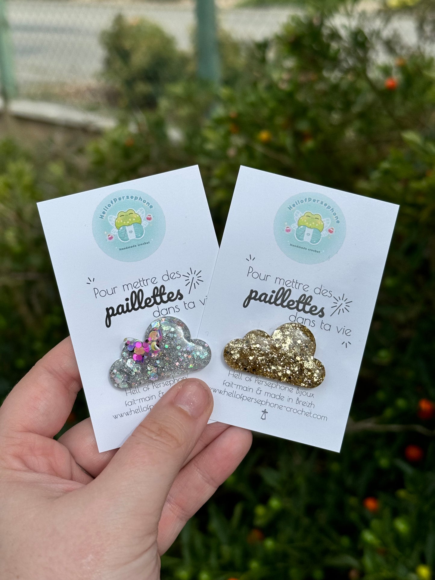 pin’s nuage kawaii glitter artisanal