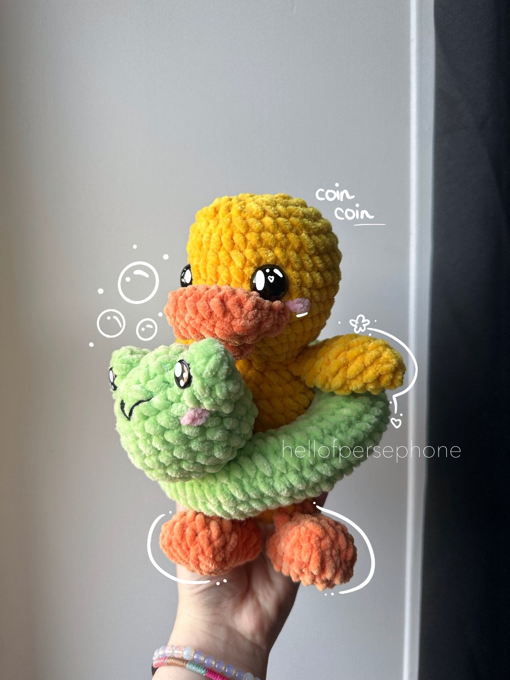 peluche canard au crochet amigurumi canard grenouille crochet fait main