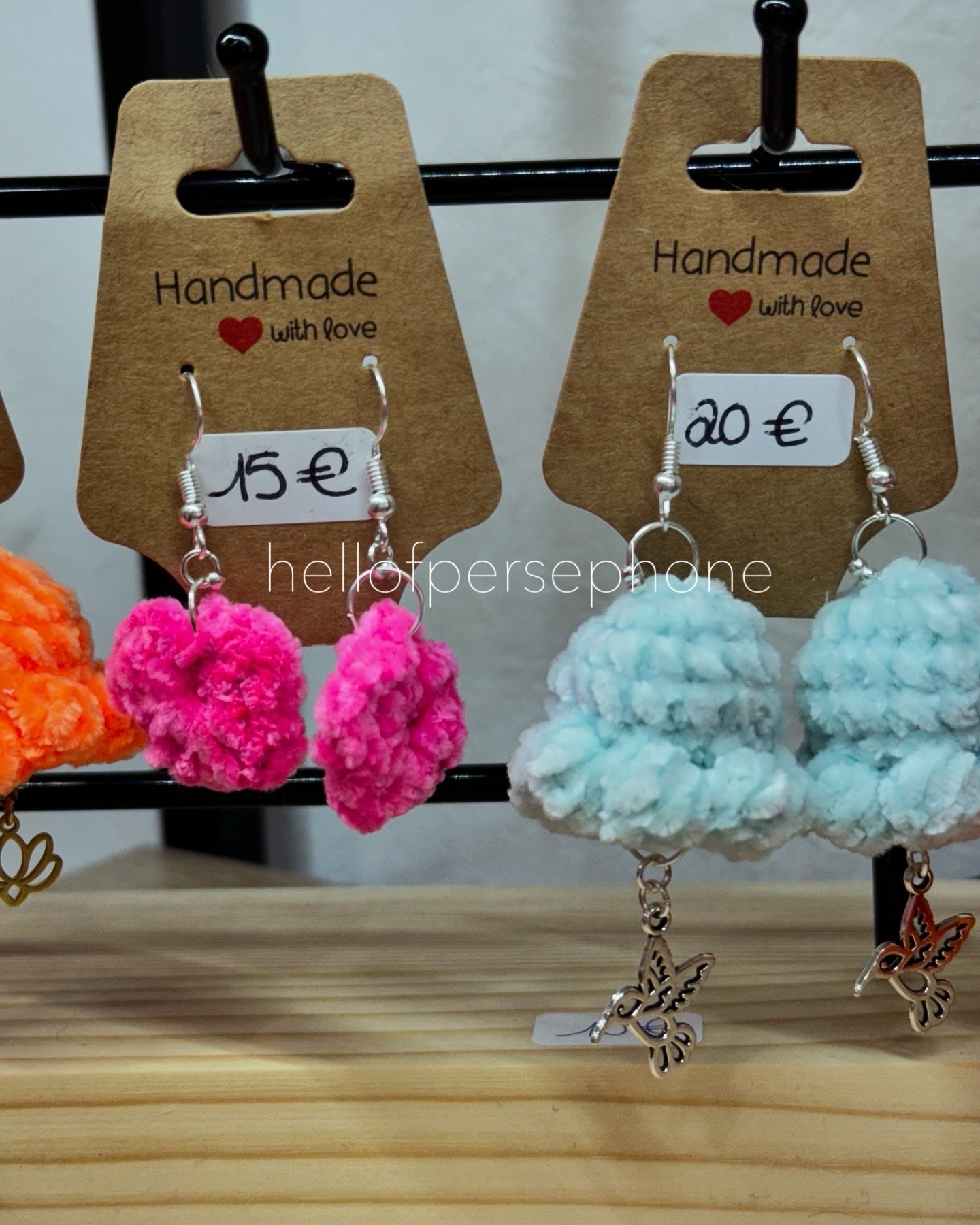 Boucles d’oreilles fleurs au crochet bijou fantaisie en acier inoxydable argent légères et confortables hypoallergénique pour oreilles sensibles