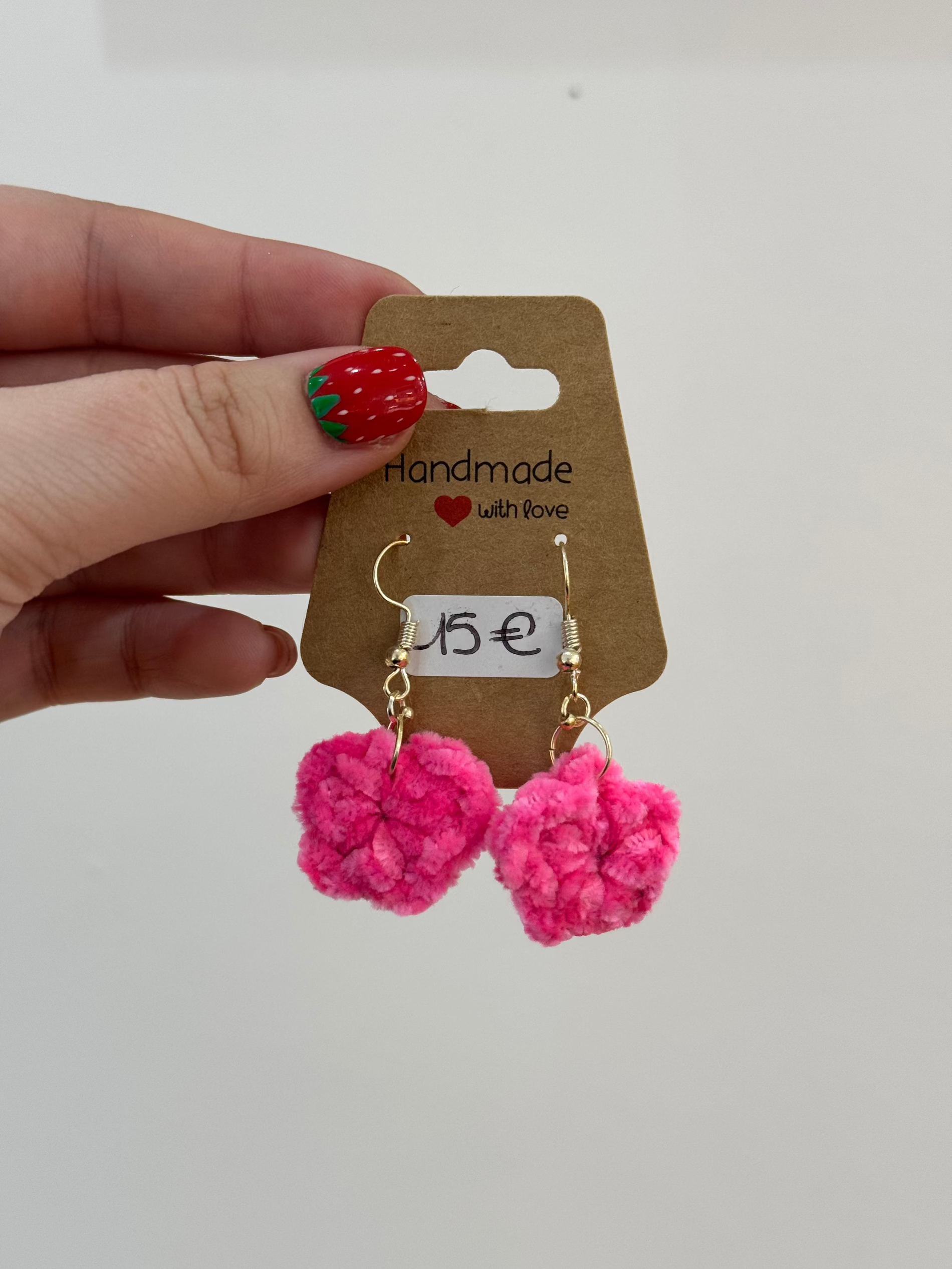 Boucles d’oreilles fleurs rose néon au crochet bijou fantaisie en acier inoxydable or légères et confortables hypoallergénique pour oreilles sensibles