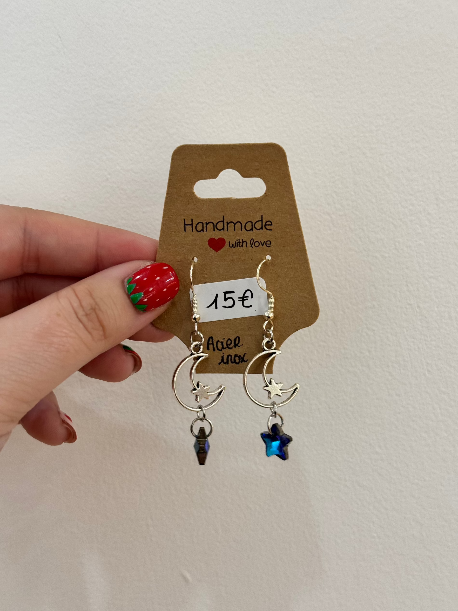 Boucles d’oreilles lunes étoiles bijou fantaisie en acier inoxydable argent pendentif étoile légères et confortables hypoallergénique pour oreilles sensibles