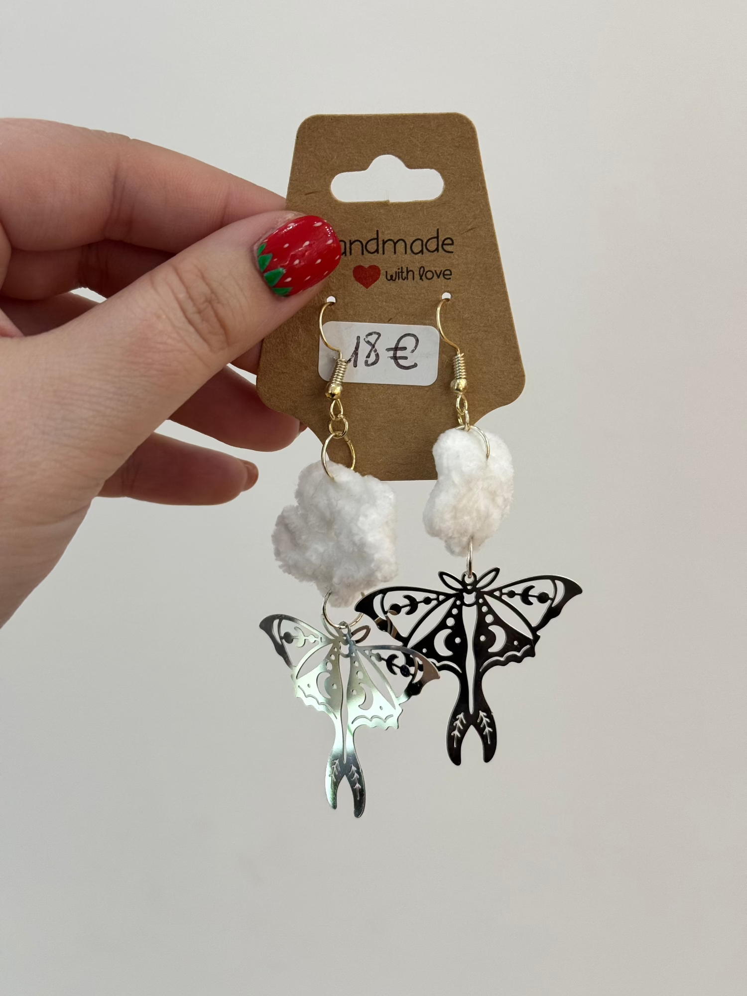 Boucles d’oreilles papillons en acier inoxydable argent légères et confortables hypoallergénique pour oreilles sensibles 