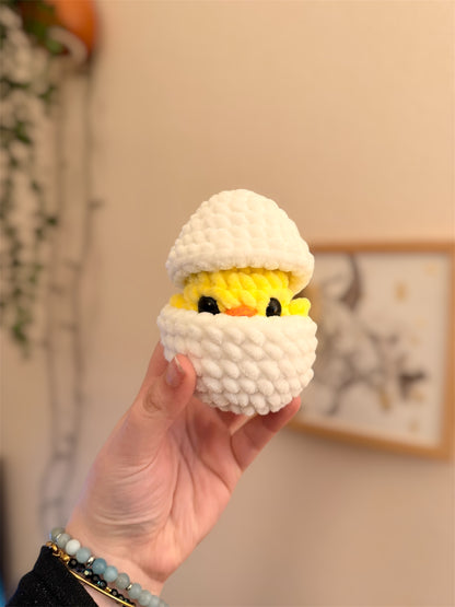 Poussin dans son œuf 🐣