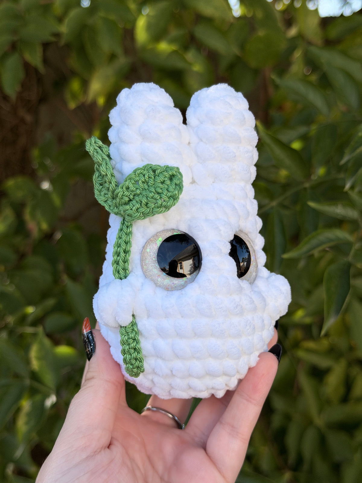 Peluche Totoro Blanc au Crochet – Chibi Totoro Amigurumi
