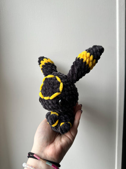 Peluche Noctali Umbreon Pokemon au crochet fait main