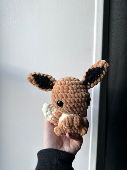 peluche pokemon evoli au crochet amigurumi fait main