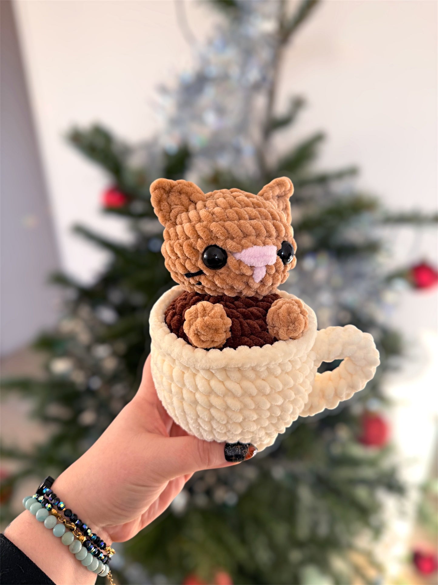 peluche chat cappuccino en crochet mscrea crochet