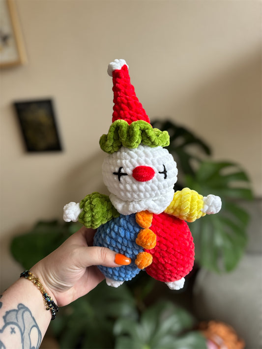 peluche clown au crochet doudou clown doudou pour bébé au crochet clown plushies amigurumi clown kawaii peluche clown pour bébé