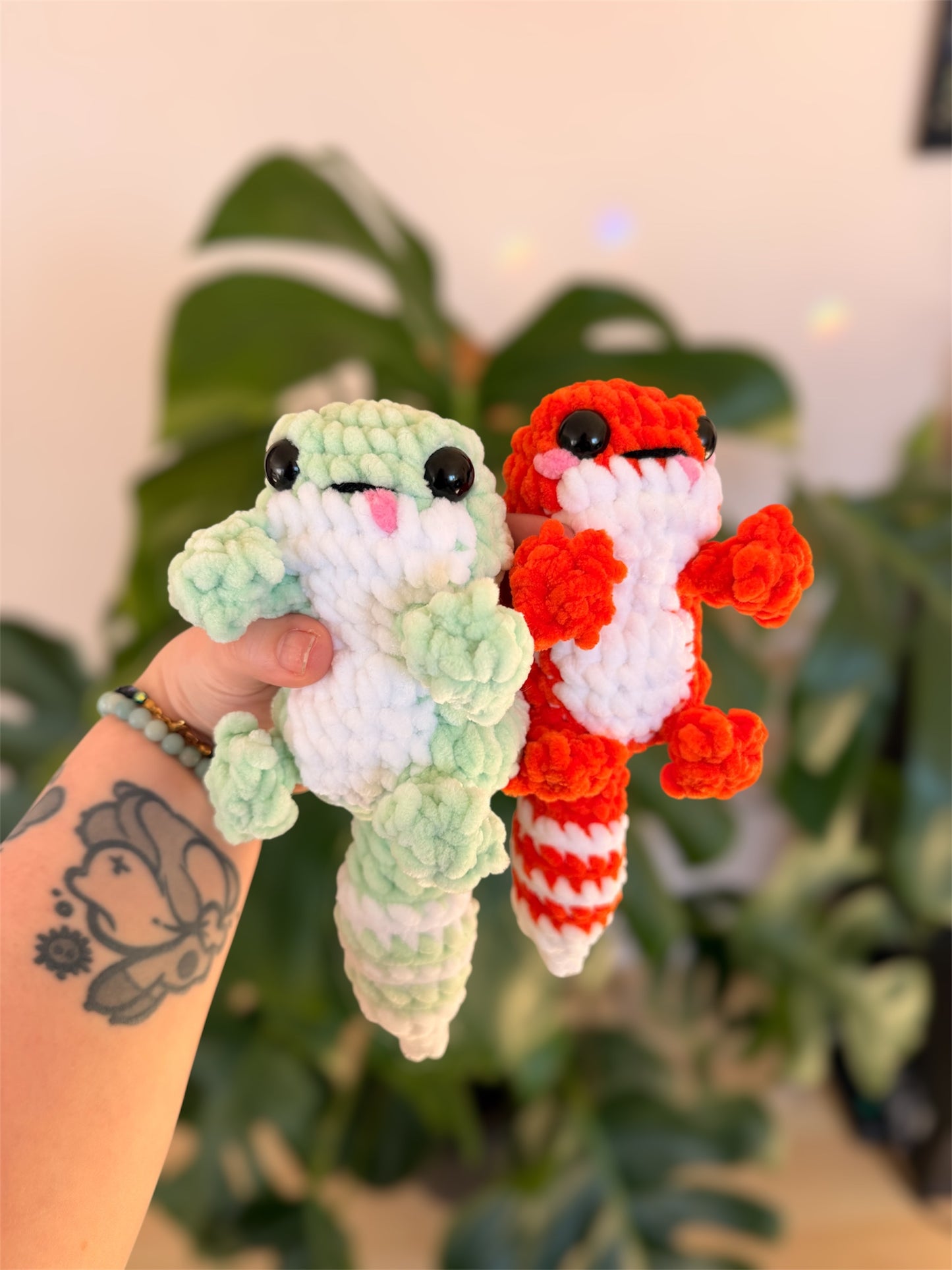 peluche lézard gecko en crochet amigurumi kawaii de toutes les couleurs, peluche en crochet fait-main en France