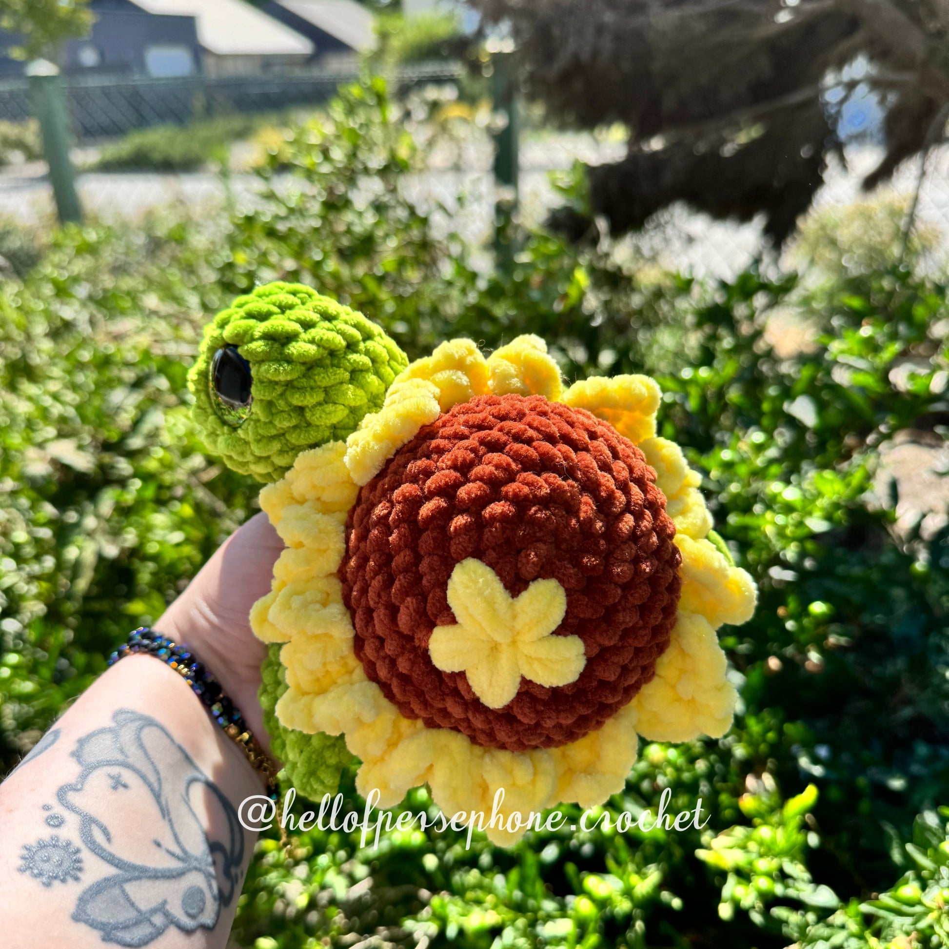 peluche crochet, peluche tortue crochet, peluche tortue de mer, amigurumi tortue, peluche tortue tournesol