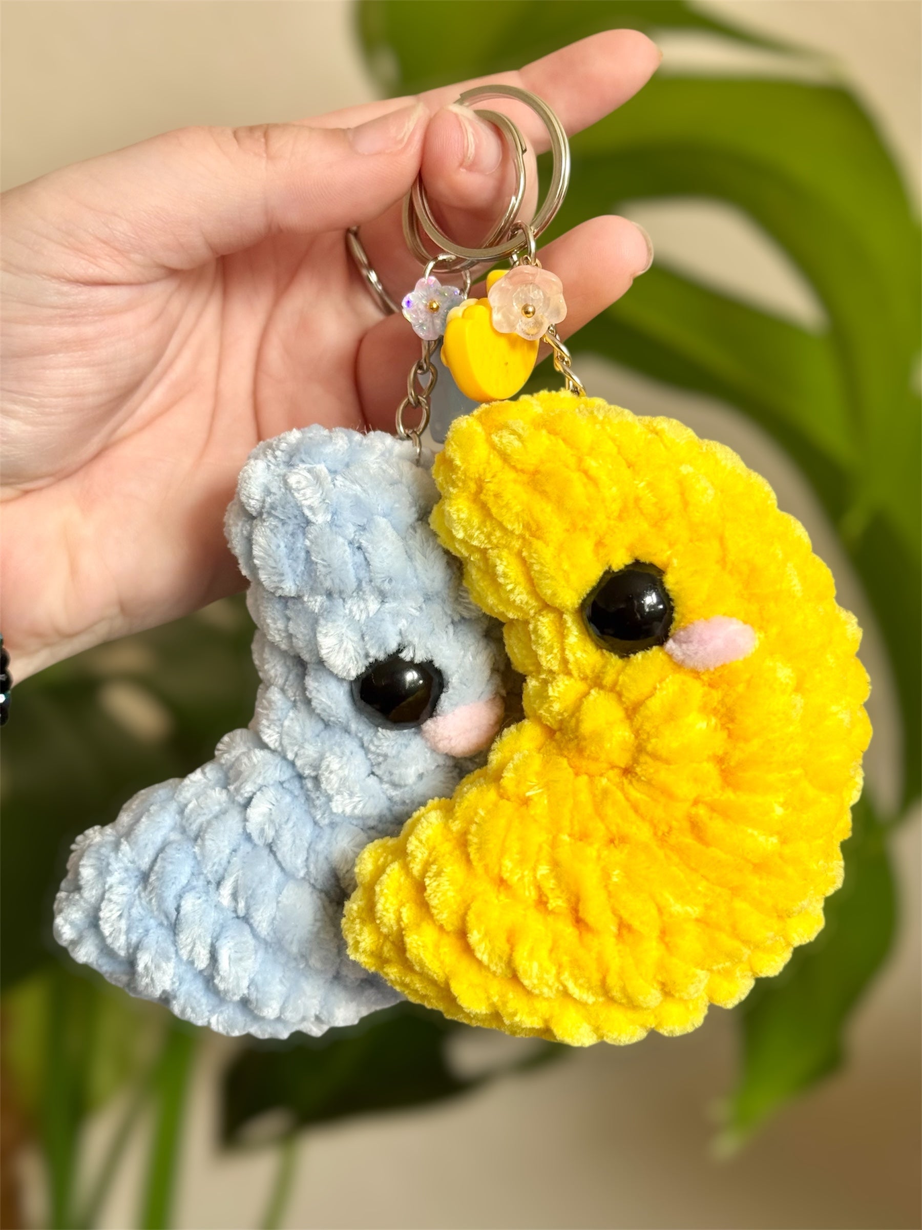 peluche crochet, peluche crochet lune, lune au crochet, porte-clés lune kawaii, porte-clés crochet kawaii, amigurumi lune, moon plushies, moon crochet pattern