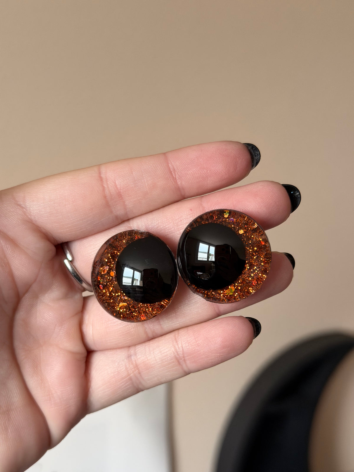 safety eyes for amigurumi brown orange
